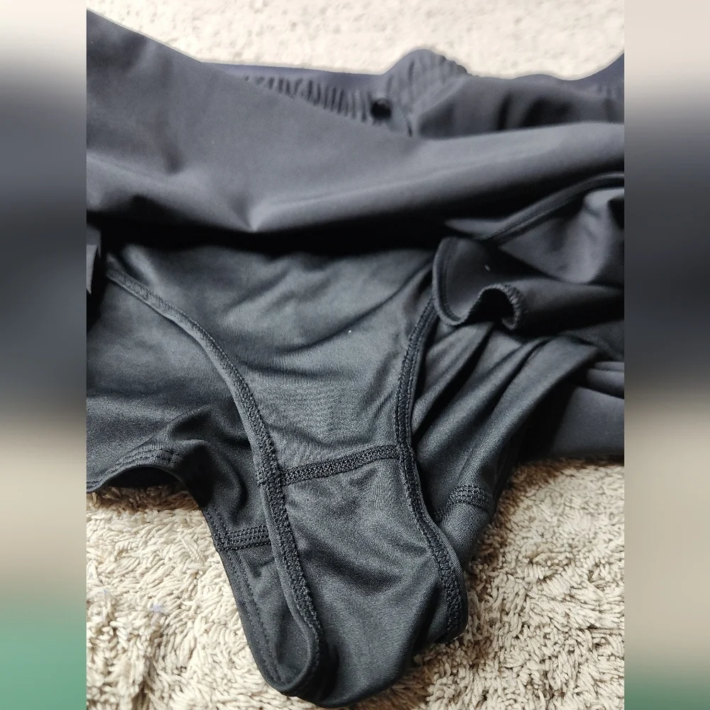 Women's High-Rise Pleated Side Shorts 2.5" - JoyLab Black XXL - Picture 8 of 12
